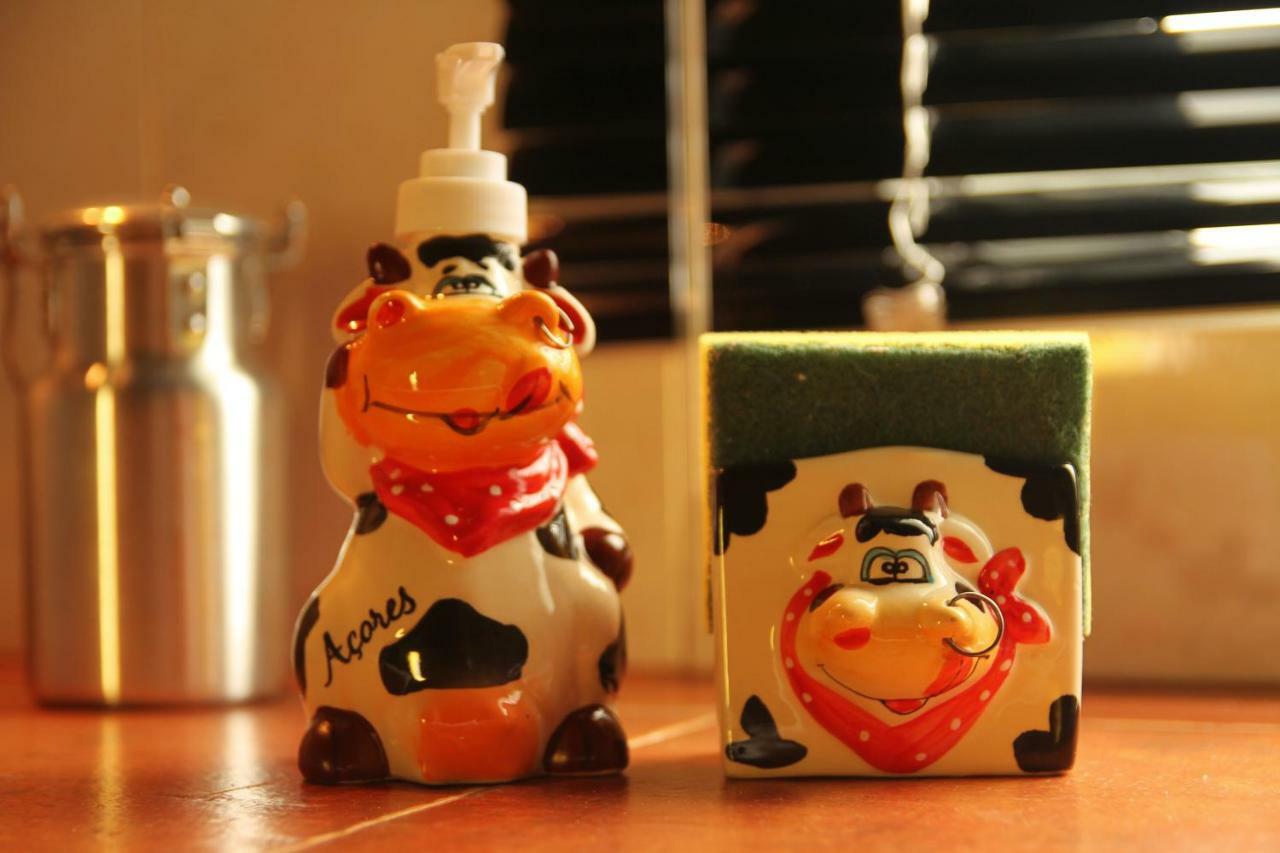 Azores Cow House Calhetas エクステリア 写真